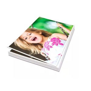 PAPEL GLOSSY PARA IMPRESSÃO EM JATO DE TINTA 180G 20FLS MENNO